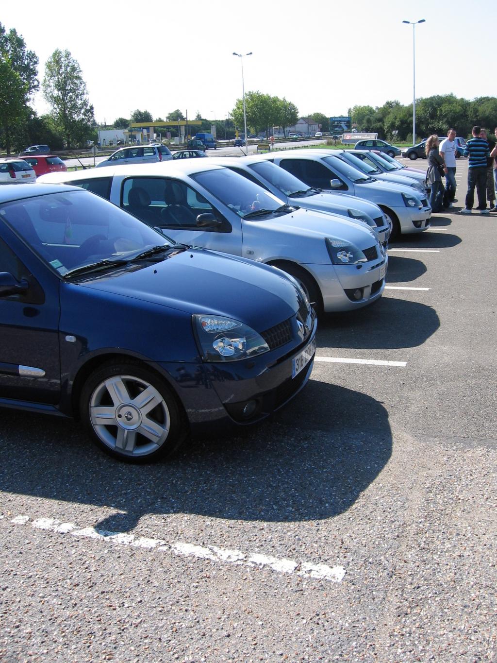 http://img44.xooimage.com/files/6/a/2/sortie-clio-rs-005-66942c.jpg