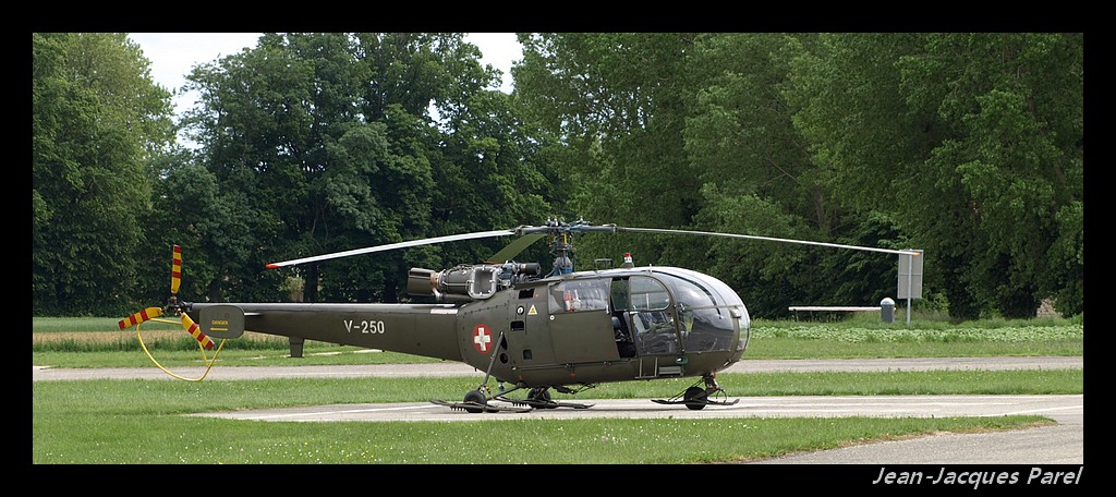 Armée Suisse - Page 6 A-rospatiale-sa-3...v-250_01-1d012a5