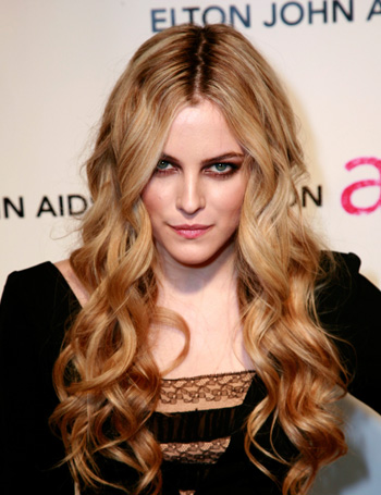 Riley Keough Channels Grandfather Elvis With New Cut And Colour Hji